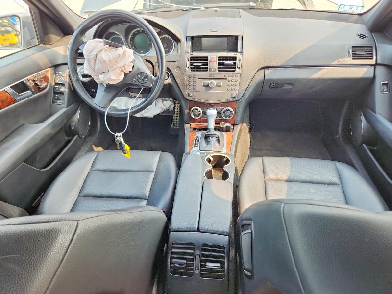 2010 Mercedes-benz C class VIN WDDGF8BB2AR123070 COPART salvage auction — FRONT END, MA - CERT OF TITLE-RECONSTRCTD COLL, sold $375 on 2026-08-10 (photo 8)