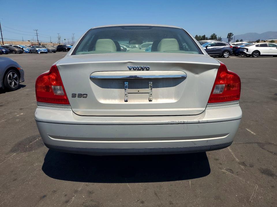 2004 Volvo S80 VIN YV1TS92D441351578 COPART salvage auction — SIDE, CA - DIS/DLR/EXP ONLY CLEAN TITLE, sold $325 on 2026-07-29 (photo 6)