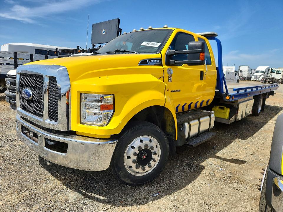 2019 Ford F650-f750 VIN 1FDWX6DC2KDF13223 COPART salvage auction — MECHANICAL, Ca - Dis/Dlr/Exp Only Clean Title, sold $24,850 on 2026-07-30 (photo 1)