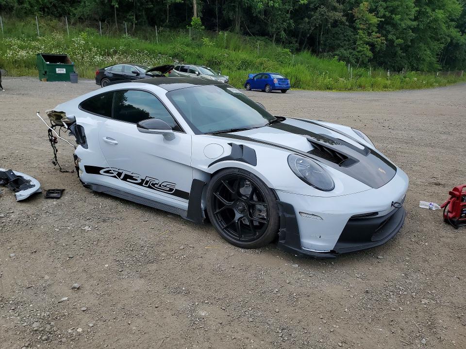 2025 Porsche 911 VIN WP0AF2A95SS279805 COPART salvage auction — REAR END, Salvage Title, sold $86,500 on 2026-08-06 (photo 4)