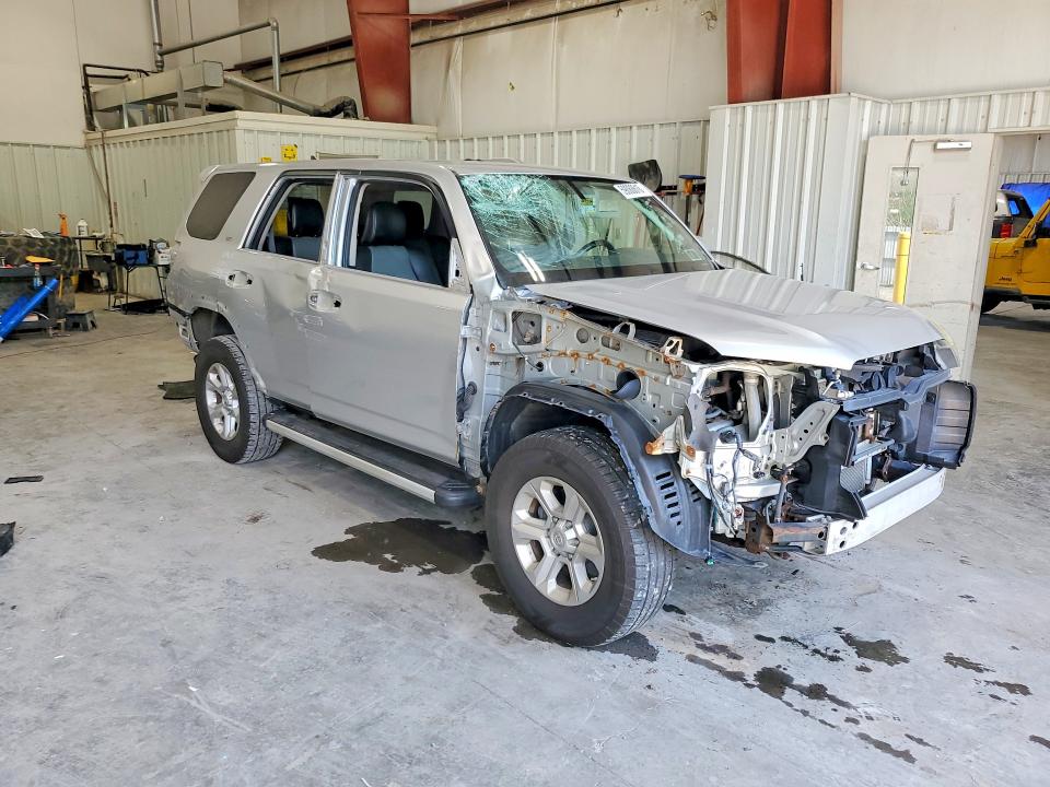 2014 Toyota 4runner VIN JTEBU5JR3E5185450 COPART salvage auction — ALL OVER, Ny - Mv-907A Salvage Certificate, sold $6,800 on 2026-07-27 (photo 4)