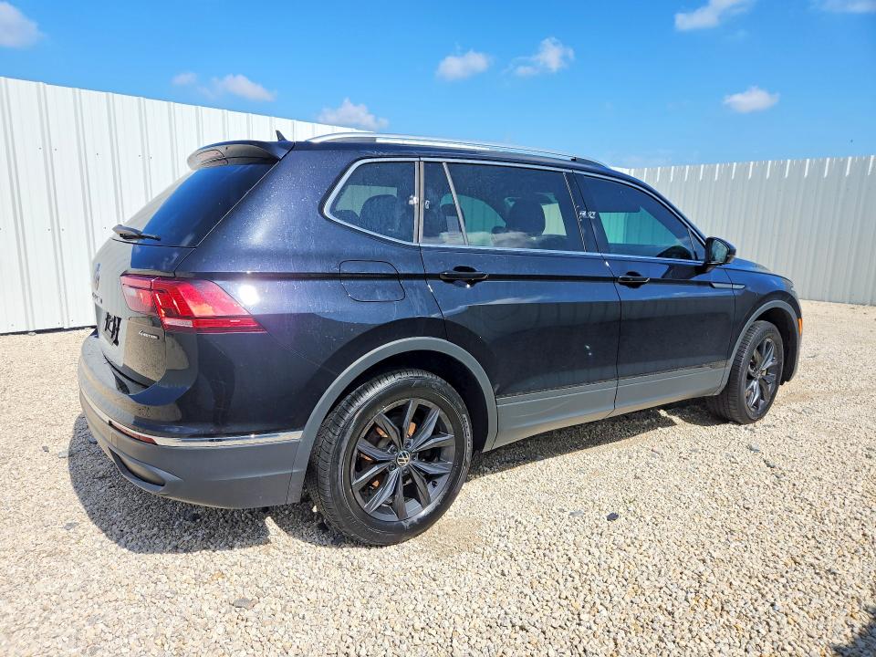 2024 Volkswagen Tiguan VIN 3VV2B7AX7RM122566 COPART salvage auction — SIDE, FL - CERTIFICATE OF TITLE, sold $12,500 on 2026-08-19 (photo 3)