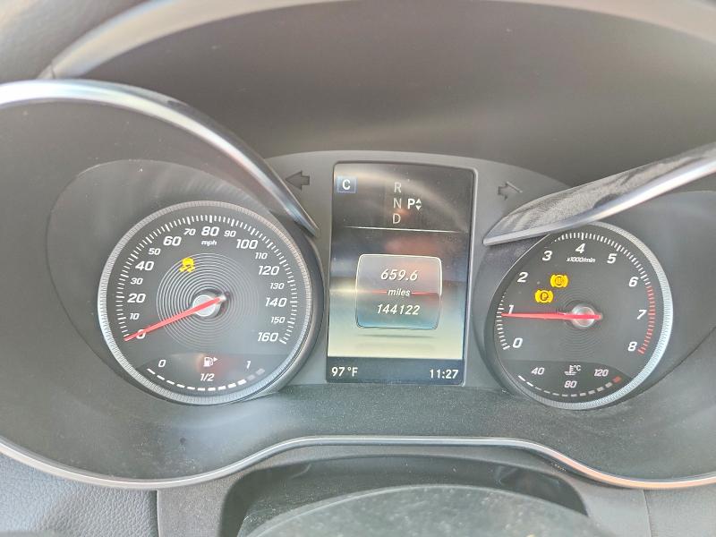 2017 Mercedes-benz C-klasse VIN WDDWJ4JBXHF520428 COPART salvage auction — FRONT END, Salvage Title, sold $4,200 on 2026-08-20 (photo 9)