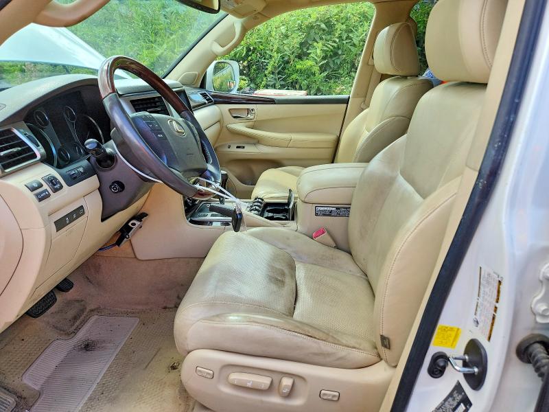 2013 Lexus Lx VIN JTJHY7AX1D4108252 COPART salvage auction — MINOR DENT/SCRATCHES, Mt - Dealer Only Clean Title, sold $13,800 on 2026-09-08 (photo 7)