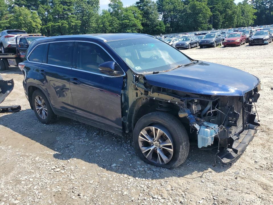 2014 Toyota Highlander VIN 5TDJKRFH5ES065334 COPART salvage auction — FRONT END, Ma - Cert Of Title-Reconstrctd Coll, sold $6,400 on 2026-07-16 (photo 4)