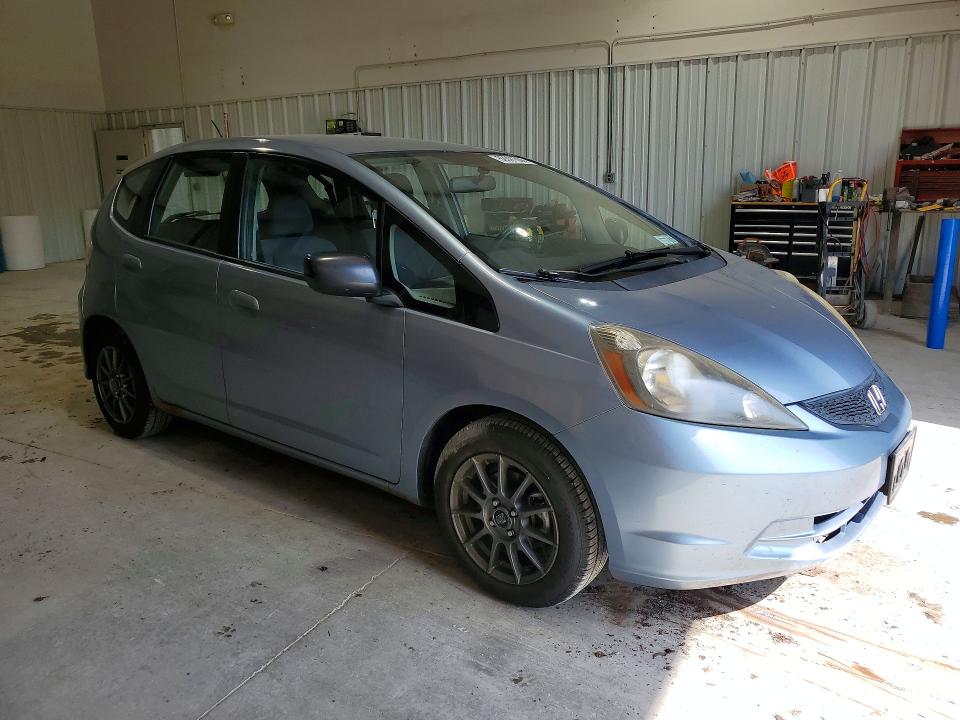2011 Honda Fit VIN JHMGE8H37BC012420 COPART salvage auction — NORMAL WEAR, NY - CERTIFICATE OF TITLE, sold $1,150 on 2026-07-20 (photo 4)