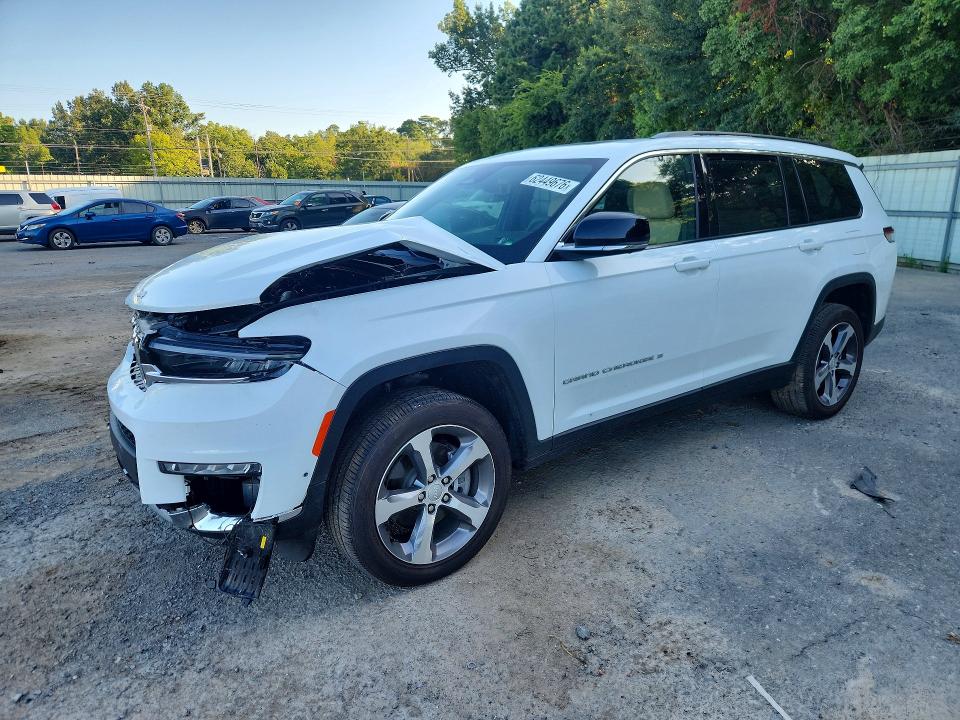 2025 Jeep Cherokee VIN 1C4RJKBG0S8755342 — COPART salvage auction photo