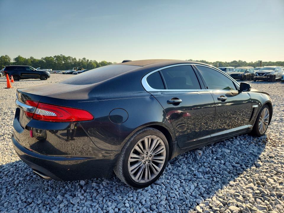 2012 Jaguar Xf VIN SAJWA0HB3CLS54075 COPART salvage auction — HAIL, Ga - Certificate Of Title, sold $400 on 2026-07-21 (photo 3)