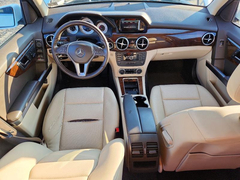 2015 Mercedes-benz Glk-klasse VIN WDCGG8JB6FG377225 COPART salvage auction — MINOR DENT/SCRATCHES, Va - Certificate Of Title, sold $5,200 on 2026-08-19 (photo 8)
