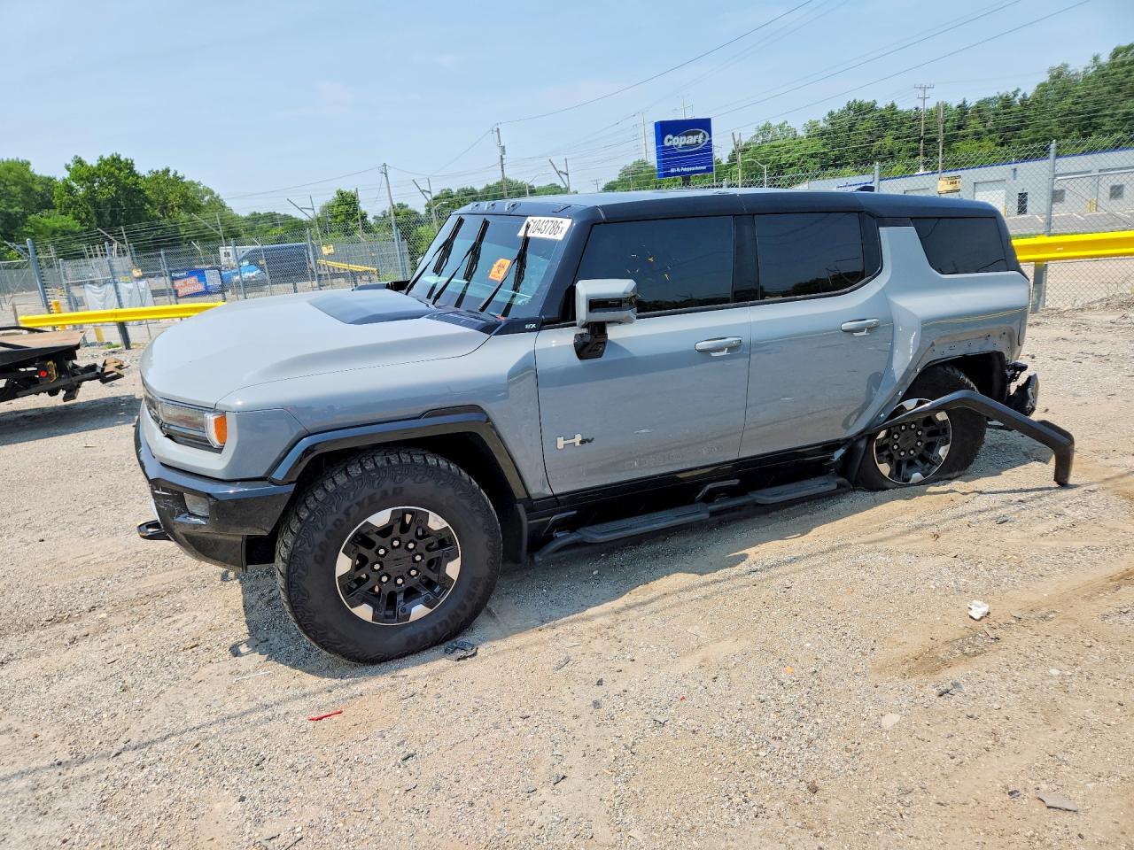 2024 GMC Hummer Suv VIN 1GKB0NDE5RU106160 — COPART salvage auction photo