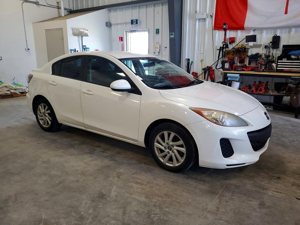 2013 Mazda 3 VIN JM1BL1UFXD1723827 COPART salvage auction — MINOR DENT/SCRATCHES, On - Permit No Brand - Unfit, sold $450 on 2026-07-29 (photo 4)