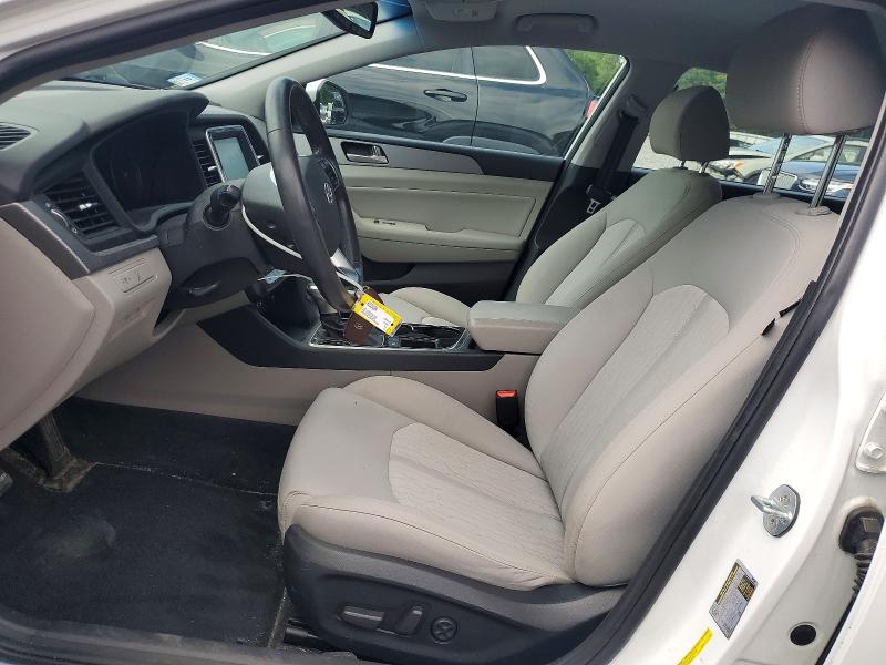 2019 Hyundai Sonata VIN KMHE14L2XKA093996 COPART salvage auction — MINOR DENT/SCRATCHES, Ma - Cert Of Title-Salvage, sold $125 on 2026-07-29 (photo 7)