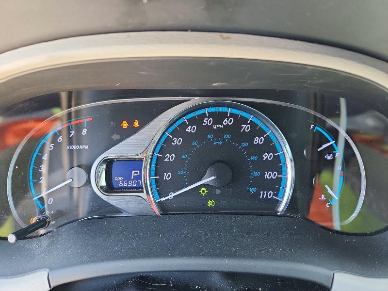 2014 Toyota Sienna VIN 5TDYK3DC8ES425246 COPART salvage auction — FRONT END, Ca - Salvage Certificate, sold $225 on 2026-07-21 (photo 9)