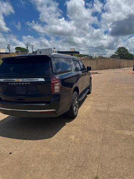 2023 Chevrolet Suburban VIN 1GNSKBKD0PR149617 COPART salvage auction — NORMAL WEAR, Tx - Cert Of Title-Rebuilt Salvage (P), sold $16,100 on 2026-07-28 (photo 3)