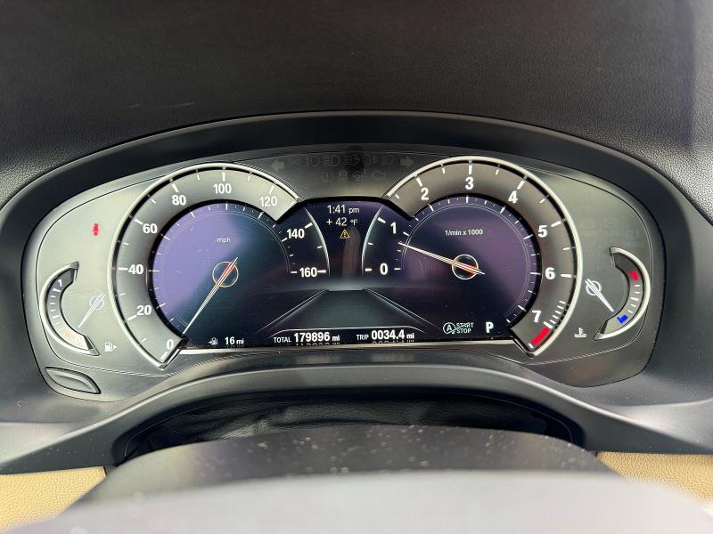 2018 BMW X3 VIN 5UXTR9C59JLC75432 COPART salvage auction — MINOR DENT/SCRATCHES, Ny - Certificate Of Title (P), sold $7,100 on 2026-07-31 (photo 8)