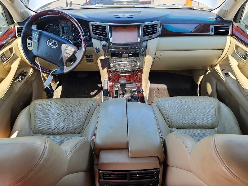 2010 Lexus Lx 570 VIN JTJHY7AX6A4055107 COPART salvage auction — NORMAL WEAR, AL - CERTIFICATE OF TITLE, sold $2,850 on 2026-07-27 (photo 8)