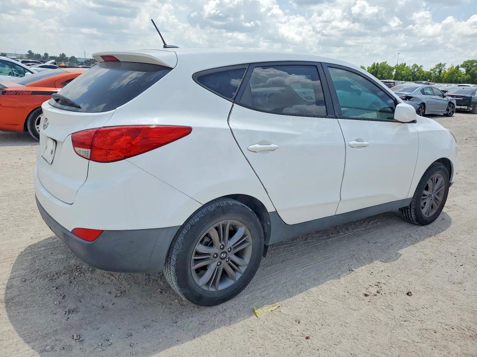 2015 Hyundai Tucson VIN KM8JT3AF6FU099100 COPART salvage auction — NORMAL WEAR, TX - CERTIFICATE OF TITLE, sold $150 on 2026-07-31 (photo 3)