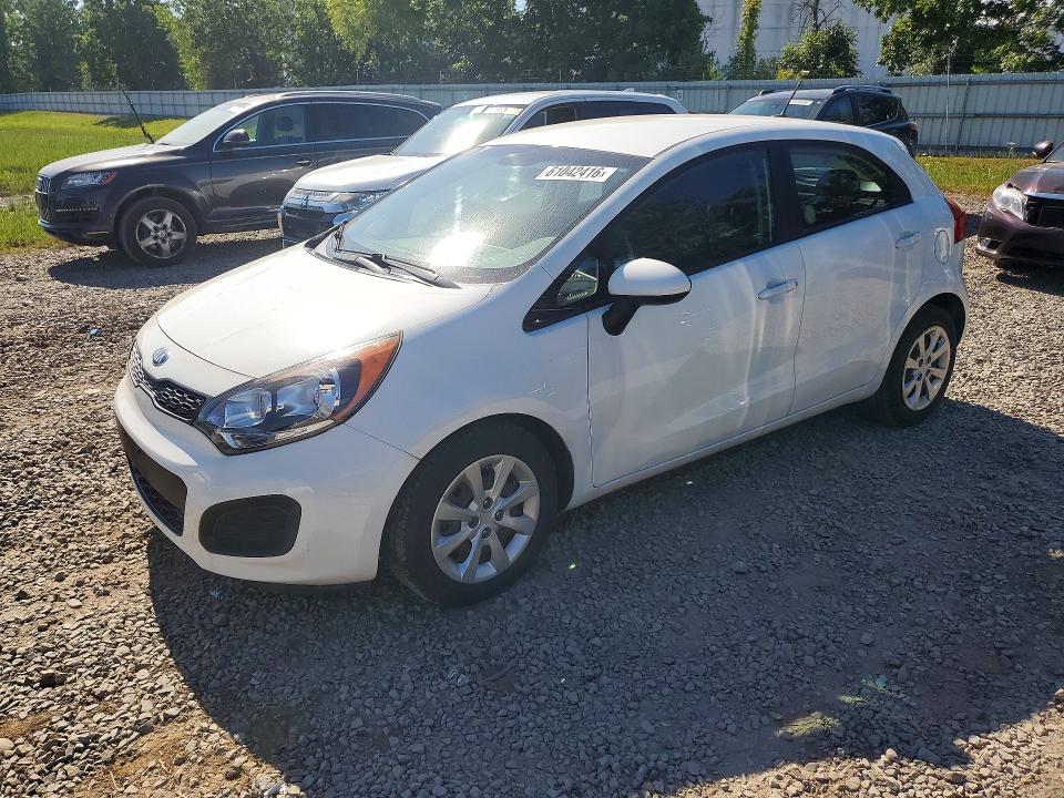2014 Kia Rio VIN KNADM5A3XE6413654 COPART salvage auction — MINOR DENT/SCRATCHES, Ny - Certificate Of Title, sold $400 on 2026-07-29 (photo 1)