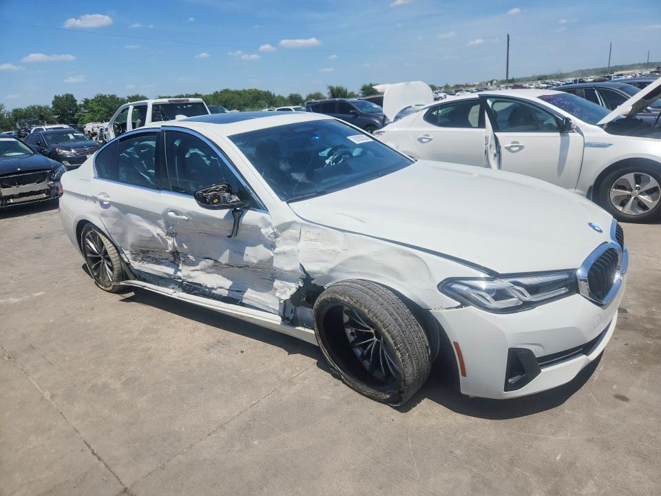 2022 BMW 5er VIN WBA13BJ07NCJ67397 COPART salvage auction — SIDE, TX - SALVAGE VEHICLE TITLE, sold $9,500 on 2026-08-24 (photo 4)