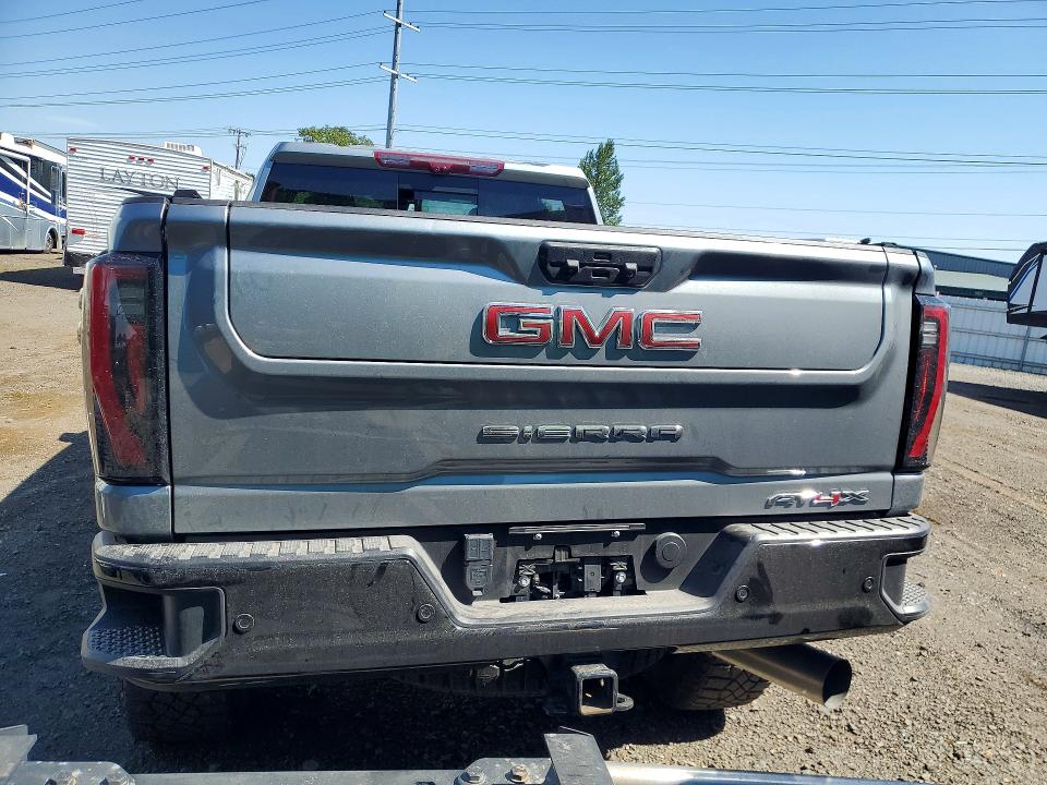 2025 Gmc SIERRA VIN 1GT4UZEY8SF122498 COPART salvage auction — ROLLOVER, CA - SALVAGE CERTIFICATE, sold $20,100 on 2026-09-15 (photo 6)