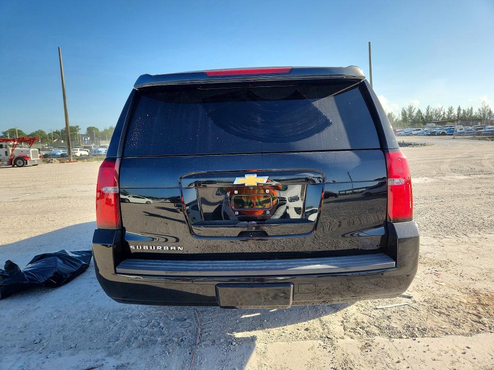 2018 Chevrolet Suburban VIN 1GNSKHKC2JR169580 COPART salvage auction — MINOR DENT/SCRATCHES, Fl - Certificate Of Title (P), sold $9,900 on 2026-07-28 (photo 6)