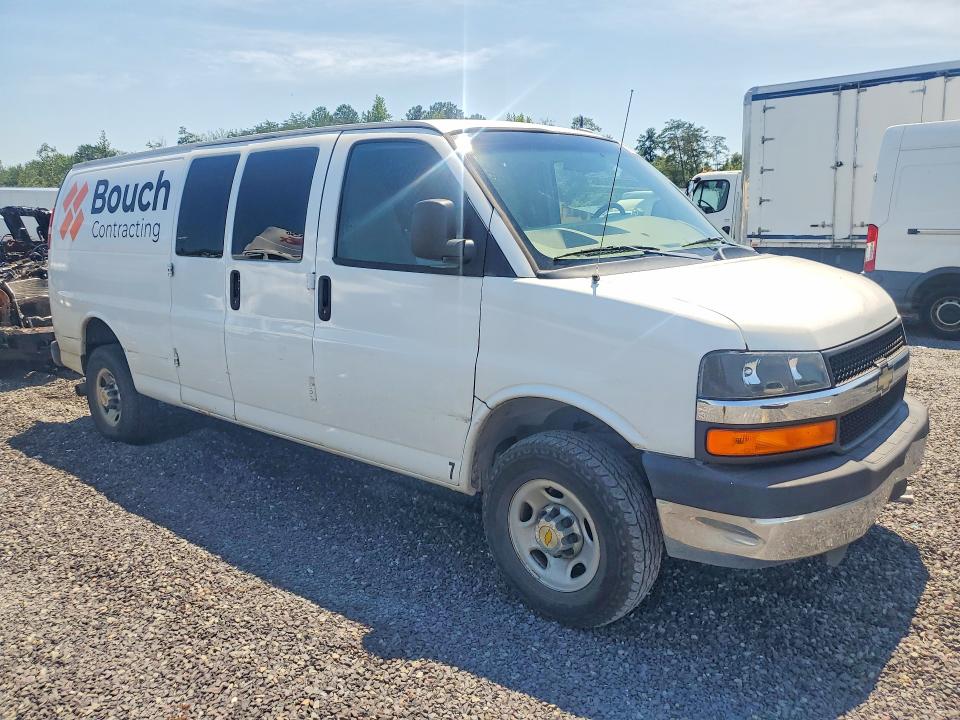 2012 Chevrolet VIN 1GCZGUCG3C1140769 COPART salvage auction — FRONT END, Salvage Title, sold $300 on 2026-07-29 (photo 4)