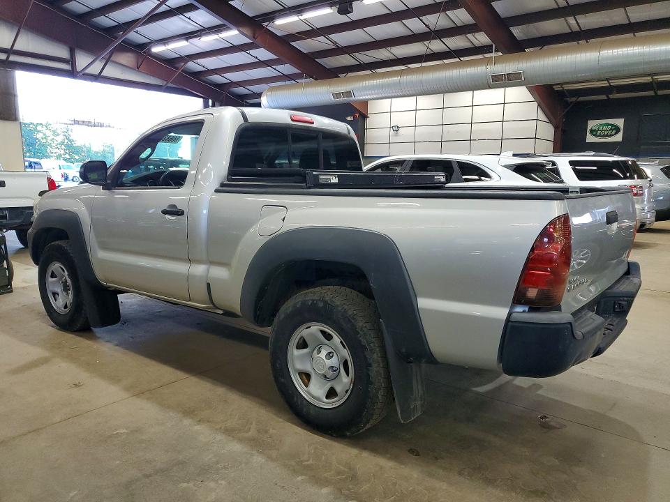 2013 Toyota Tacoma VIN 5TFPX4EN1DX016775 COPART salvage auction — MINOR DENT/SCRATCHES, CT - CERTIFICATE OF TITLE (P), sold $5,800 on 2026-07-14 (photo 2)