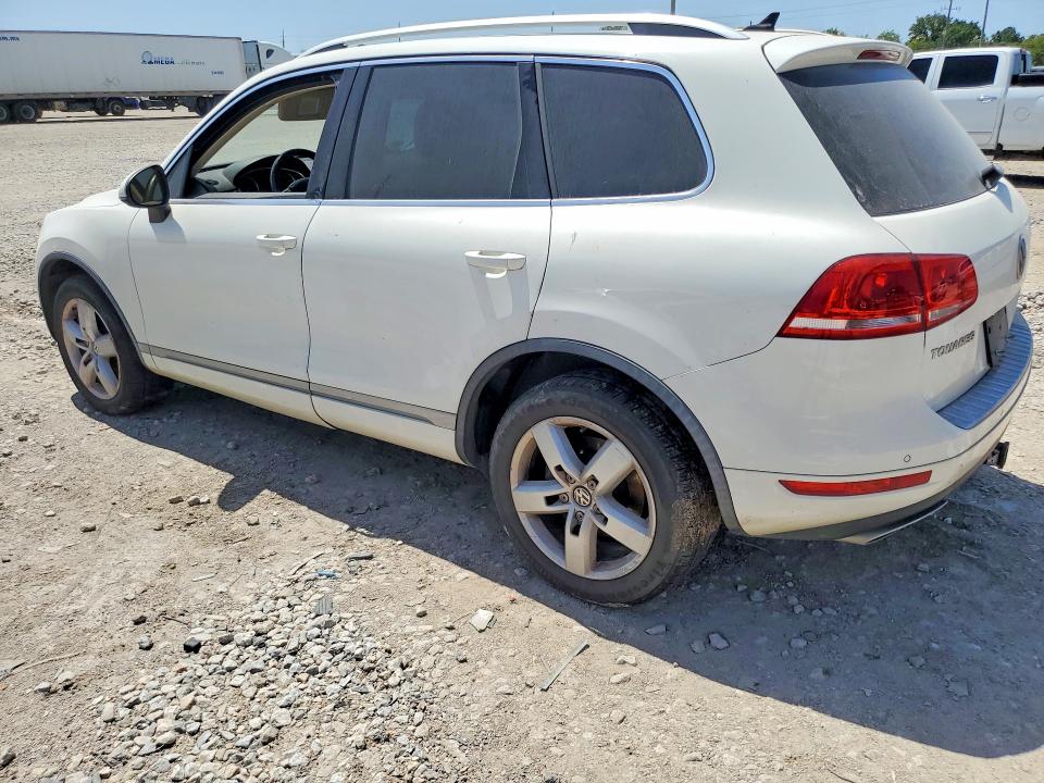 2012 Volkswagen Touareg VIN WVGFK9BPXCD005038 COPART salvage auction — MECHANICAL, TX - CERTIFICATE OF TITLE, sold $675 on 2026-07-27 (photo 2)