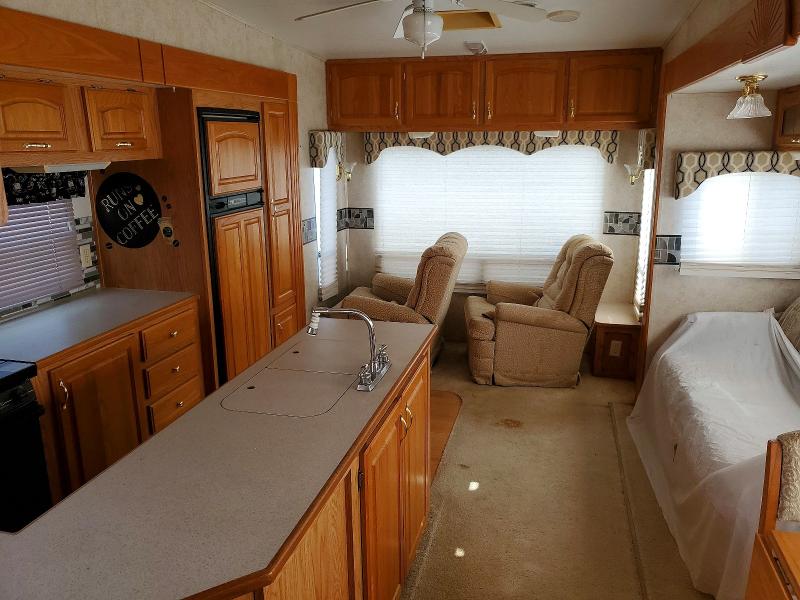2002 Jayco jay VIN 1UJCJ02R421K60260 COPART salvage auction — HAIL, MO - SALVAGE CERTIFICATE OF TITLE, sold $300 on 2026-09-17 (photo 6)