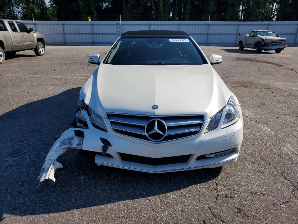 2011 Mercedes-benz E-class VIN WDDKK5GFXBF106648 COPART salvage auction — FRONT END, NC - DEALER ONLY CLEAN TITLE, sold $2,787 on 2026-07-18 (photo 5)