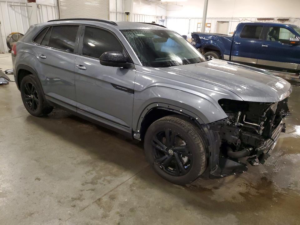 2025 Volkswagen Atlas cross sport VIN 1V2AE2CA1SC206160 COPART salvage auction — FRONT END, Mn - Cert Of Title-Salvage, sold $16,000 on 2026-08-17 (photo 4)