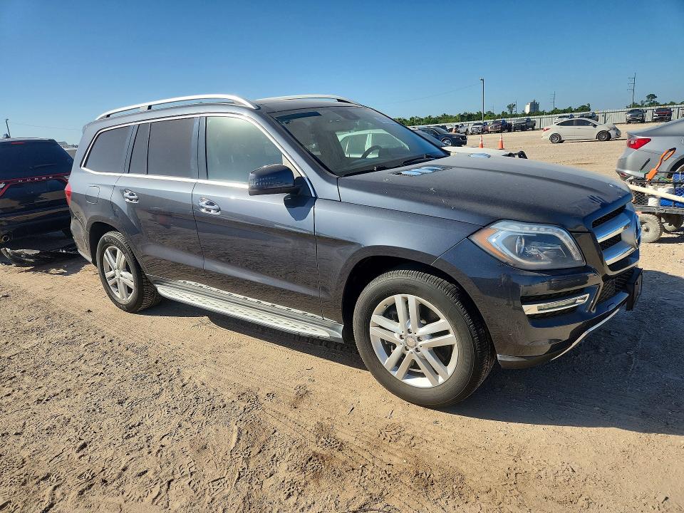 2013 Mercedes-benz Gl-klasse VIN 4JGDF7CE5DA194651 COPART salvage auction — MECHANICAL, Tx - Certificate Of Title (P), sold $1,900 on 2026-07-22 (photo 4)