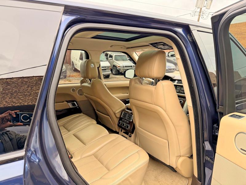 2016 Land rover RANGE ROVER VIN SALGS2VF5GA263311 COPART salvage auction — MINOR DENT/SCRATCHES, In - Cert Of Title - Rebuilt Vehicl (P), sold $7,900 on 2026-07-29 (photo 6)