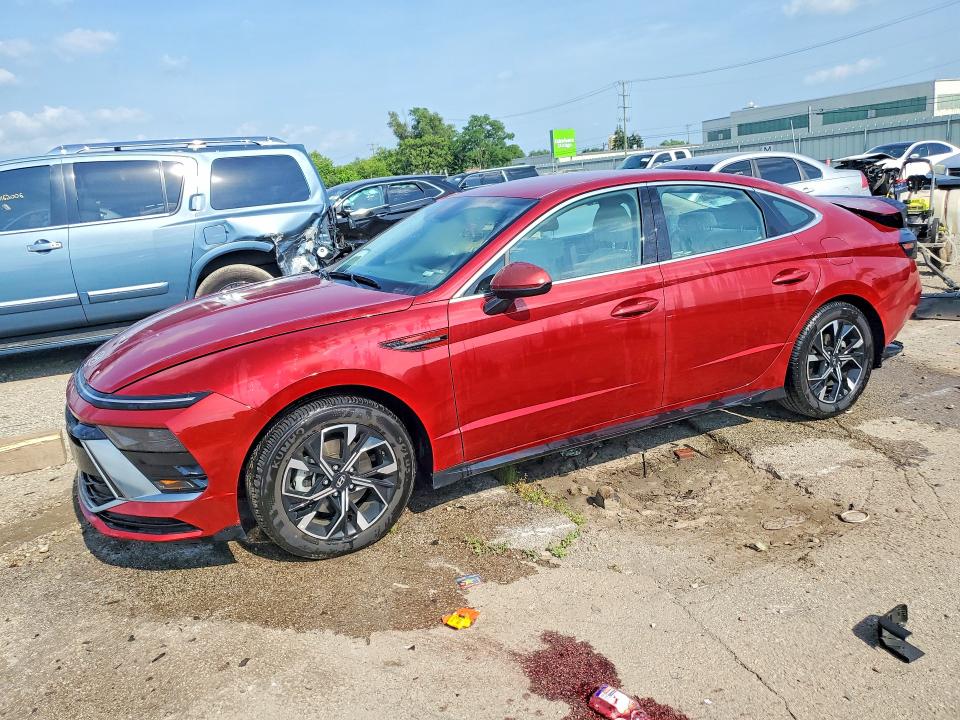 2025 Hyundai Sonata VIN KMHL64JA3SA463138 COPART salvage auction — REAR END, OH - CERTIFICATE OF TITLE (P), sold $8,500 on 2026-07-27 (photo 1)