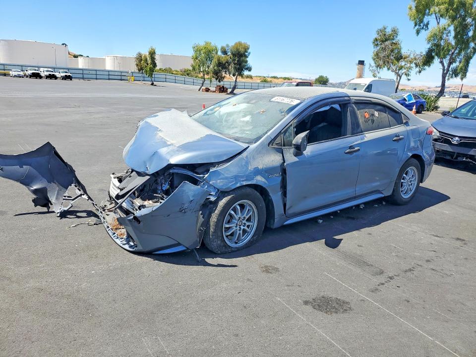 2020 Toyota Corolla VIN JTDEBRBE6LJ006302 COPART salvage auction — FRONT END, Ca - Dis/Dlr/Exp Only Salvage Cert, sold $1,600 on 2026-07-27 (photo 1)