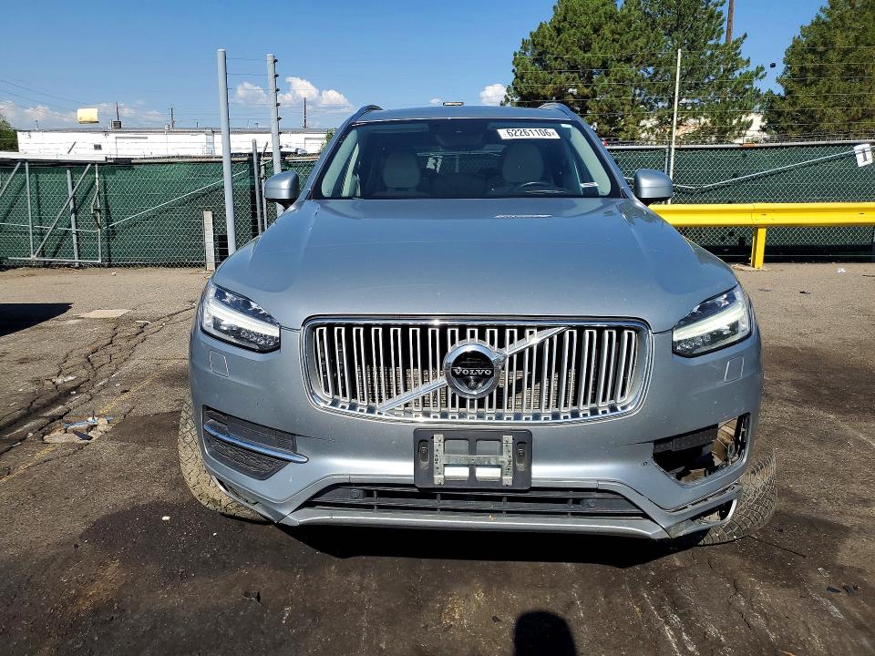 2016 Volvo Xc90 VIN YV4A22PL8G1015230 COPART salvage auction — FRONT END, Co - Salvage Title, sold $4,200 on 2026-08-04 (photo 5)