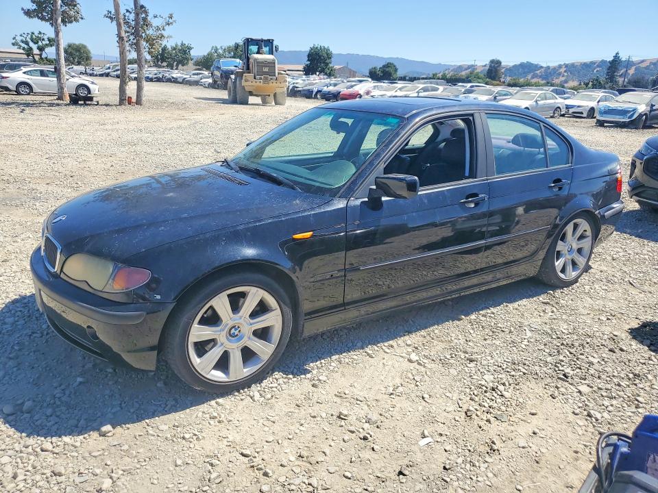 2002 BMW 3 series VIN WBAET37472NG80783 COPART salvage auction — MINOR DENT/SCRATCHES, Ca - Dis/Dlr/Exp Only Clean Title, sold $450 on 2026-07-28 (photo 1)