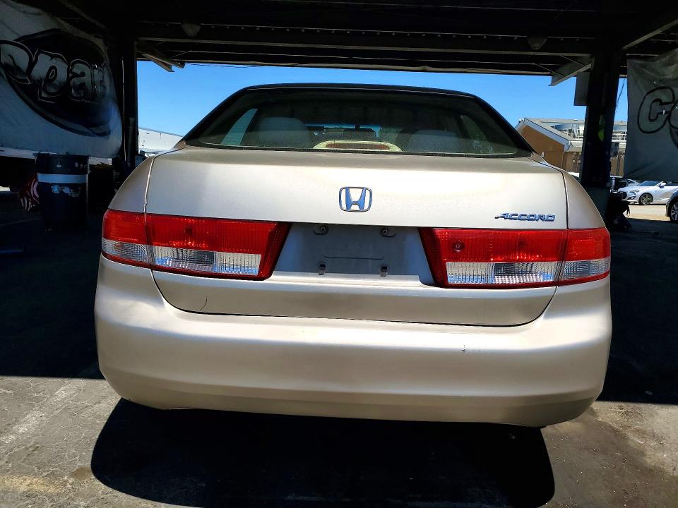 2005 Honda Accord VIN JHMCM56415C006953 COPART salvage auction — FRONT END, CA - SALVAGE CERTIFICATE, sold $325 on 2026-07-16 (photo 6)