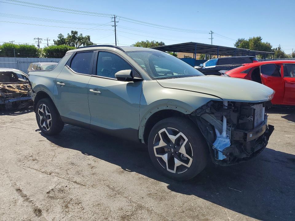 2024 Hyundai Santa cruz VIN 5NTJEDAF5RH093258 COPART salvage auction — REAR END, Ca - Salvage Certificate, sold $7,900 on 2026-09-01 (photo 4)