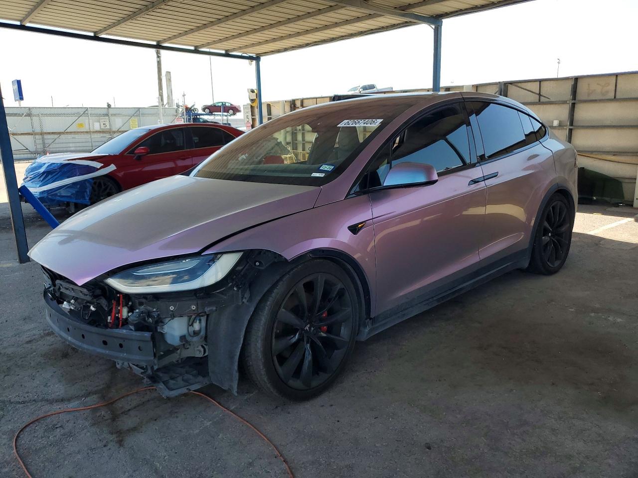 2017 Tesla Model X VIN 5YJXCDE41HF044773 — COPART salvage auction photo