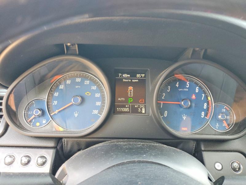 2011 Maserati Quattroporte VIN ZAM39JKA3B0058116 COPART salvage auction — MINOR DENT/SCRATCHES, Oh - Certificate Of Title, sold $5,500 on 2026-07-17 (photo 9)