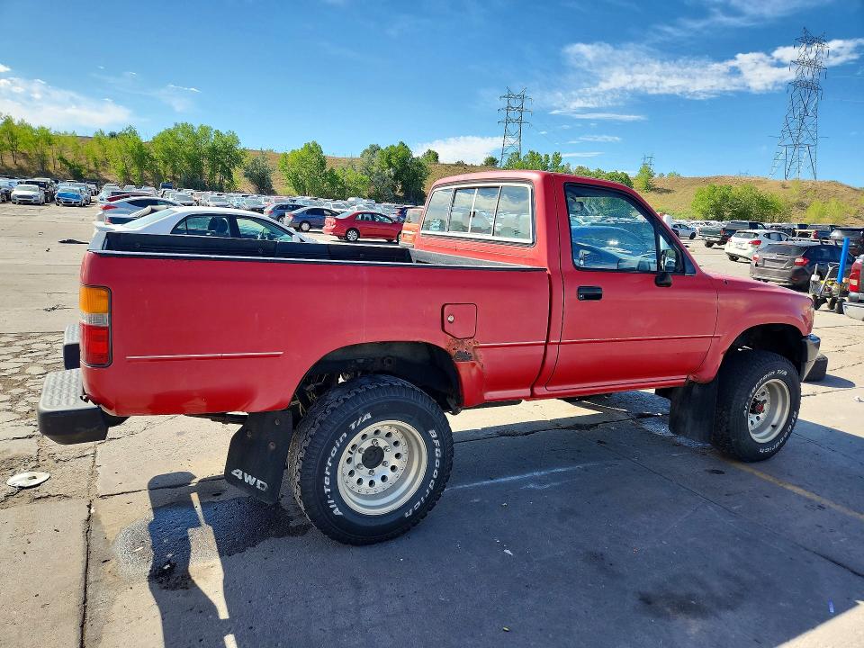 1989 Toyota Pickup VIN JT4VN01D0K2001536 COPART salvage auction — FRONT END, Co - Certificate Of Title, sold $5,000 on 2026-07-29 (photo 3)