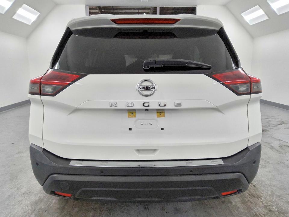 2021 Nissan Rogue sport VIN JN8AT3AA0MW016145 COPART salvage auction — MECHANICAL, CA - CERTIFICATE OF TITLE, sold $5,000 on 2026-07-27 (photo 6)