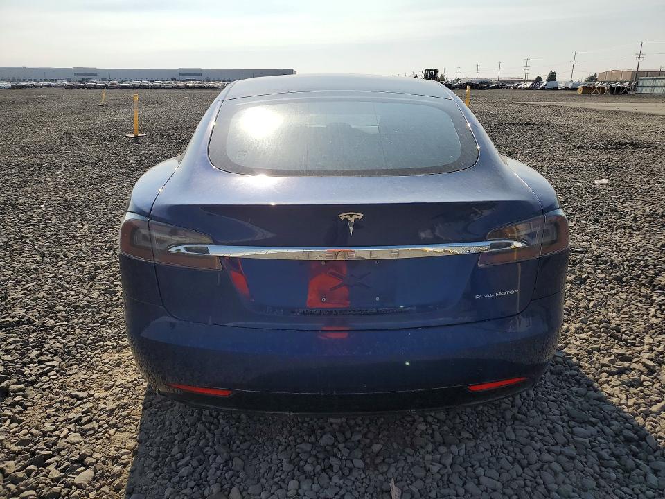 2020 Tesla Model s VIN 5YJSA1E26LF415416 COPART salvage auction — NORMAL WEAR, Id - Cert Of Title -Rebuilt Salvage, sold $1,800 on 2026-07-29 (photo 6)