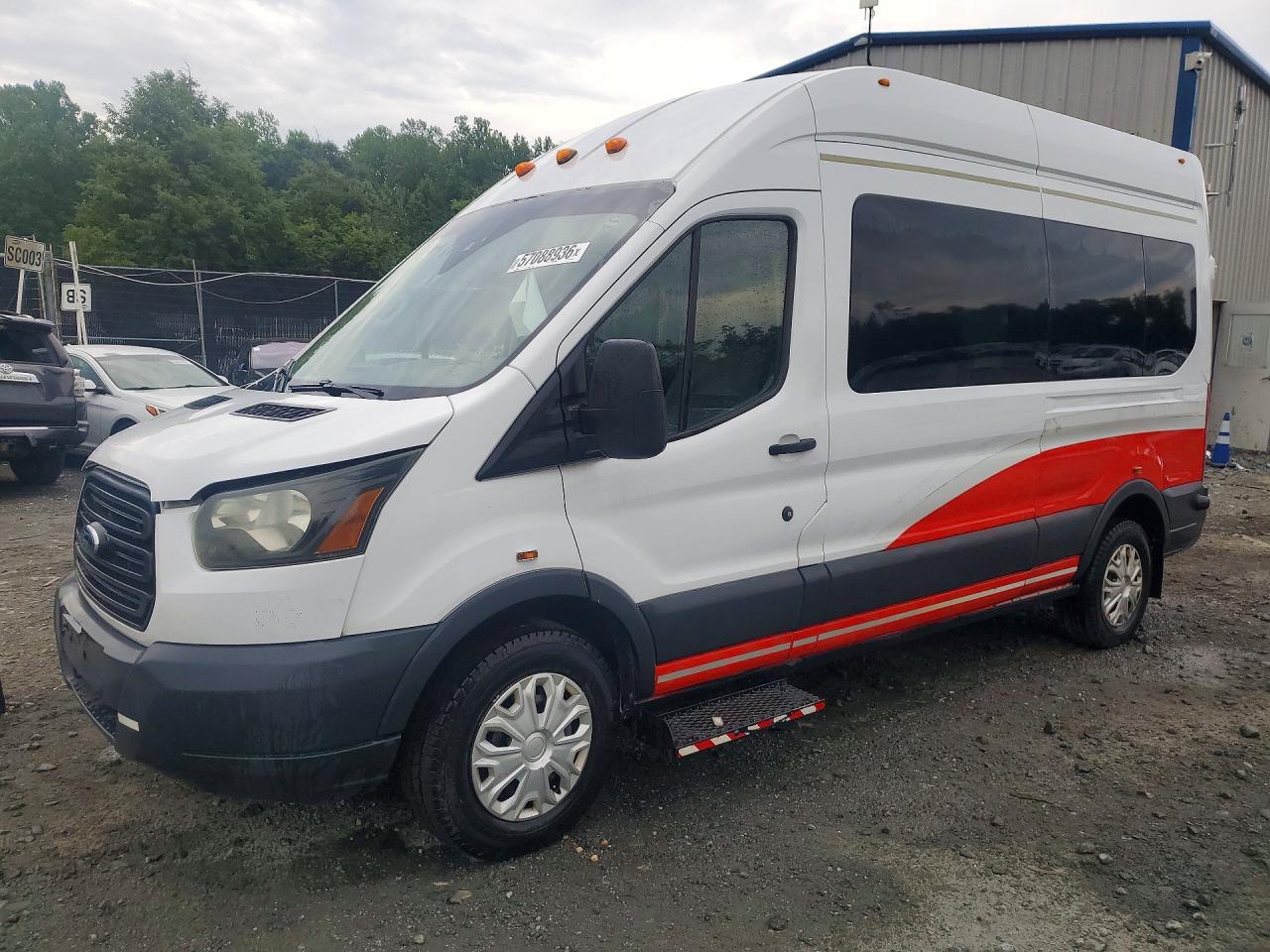 2017 Ford Transit VIN 1FTBW2XM3HKA09190 COPART salvage auction — Mechanical, DC - CERTIFICATE OF TITLE, sold $7,400 on 2026-09-11 (photo 1)