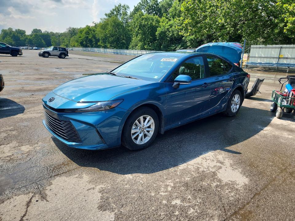 2025 Toyota Camry VIN 4T1DBADK4SU522649 — COPART salvage auction photo