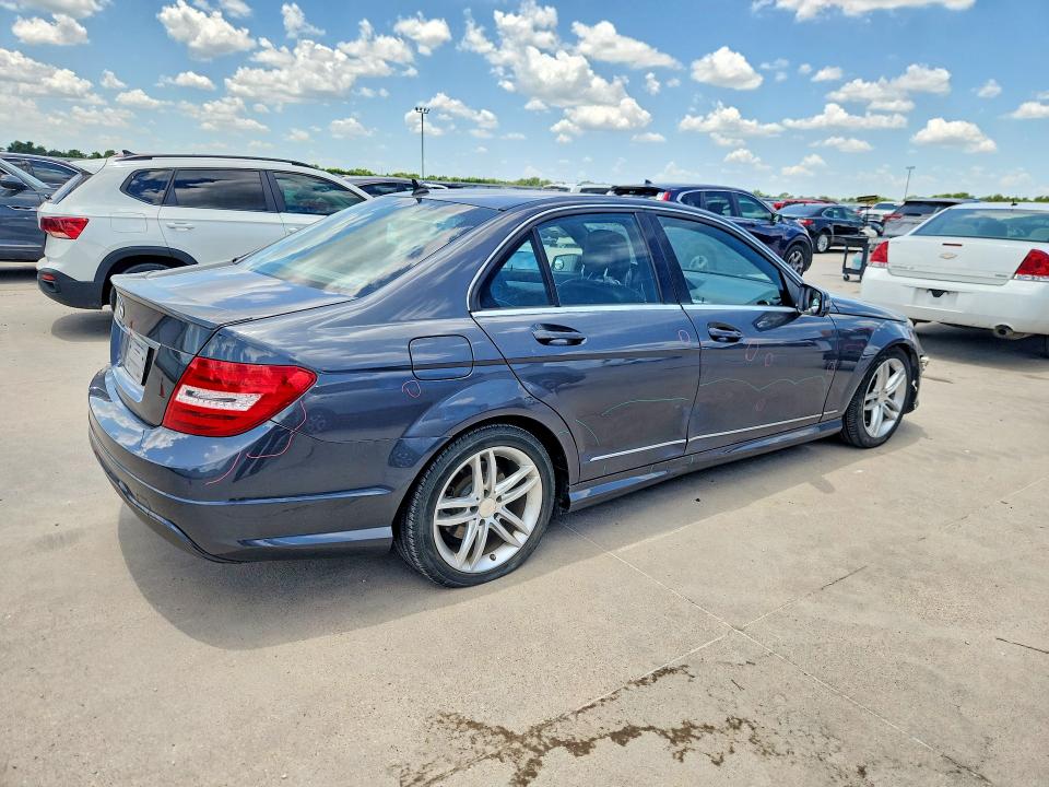 2013 Mercedes-benz C-klasse VIN WDDGF4HB6DR266348 COPART salvage auction — FRONT END, TX - SALVAGE VEHICLE TITLE (P), sold $550 on 2026-07-16 (photo 3)