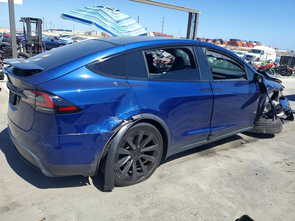 2022 Tesla Model x VIN 7SAXCAE52NF350628 COPART salvage auction — FRONT END, Ca - Salvage Certificate, sold $13,900 on 2026-07-24 (photo 3)