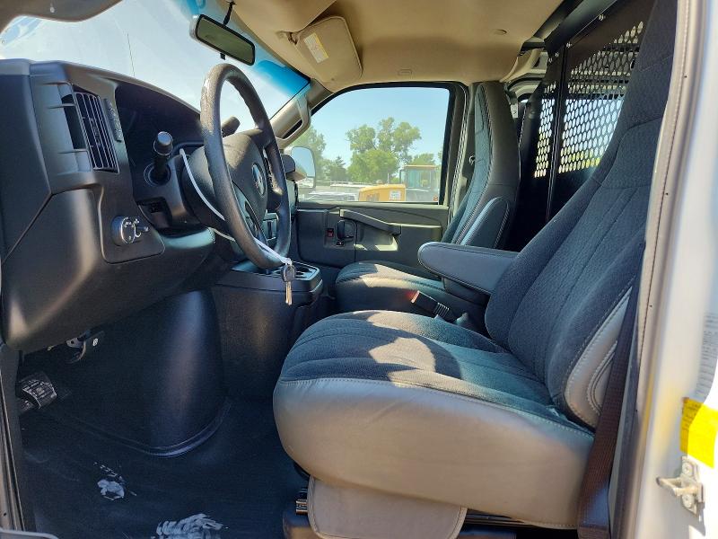 2024 Gmc Savana VIN 1GTW7AFP2R1190603 COPART salvage auction — WATER/FLOOD, Mi - Cert Of Title-Salvage Flood, sold $11,600 on 2026-08-19 (photo 7)