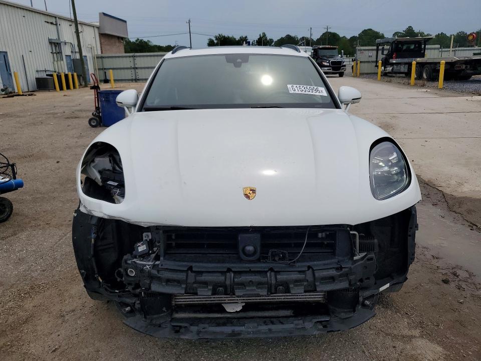 2023 Porsche Macan VIN WP1AA2A52PLB06903 COPART salvage auction — Front End, St - Salvage Title, sold $20,500 on 2026-09-17 (photo 5)